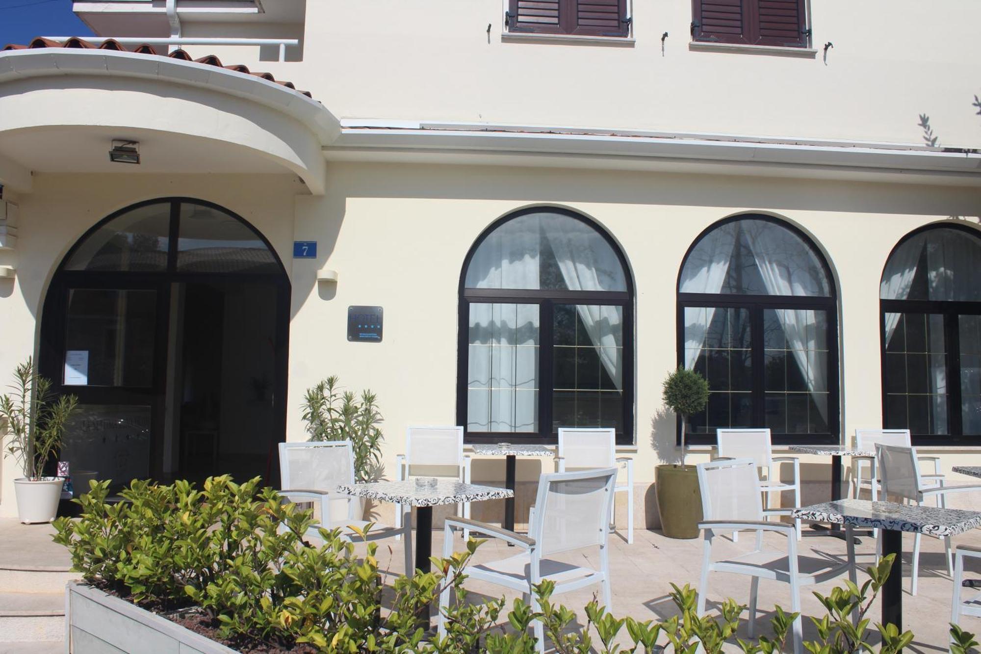 Hotel La Settima Luna Hotel 4*